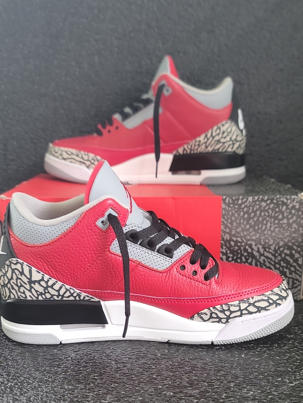 Nike Air Jordan 3 Retro SE "Unite/Red Cement" (Worn Once) Mens 8.5 Ships Today - Picture 5 of 16